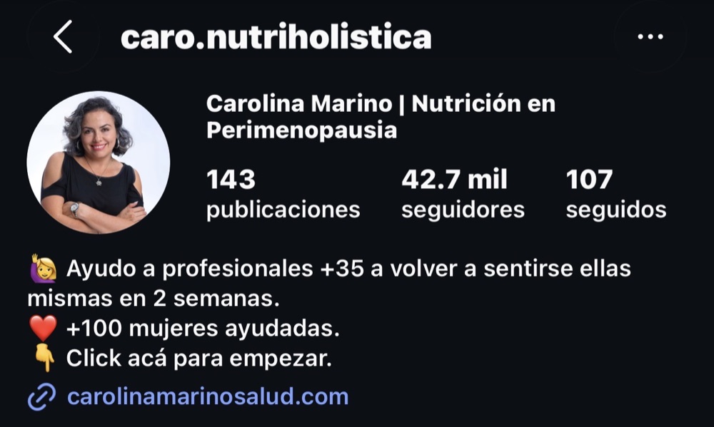 Perfil de Instagram de @caro.nutriholistica con 42.7 mil seguidores